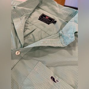 Vineyard Vines Performance Classic Fit Tucker Shirt Button Down size Large